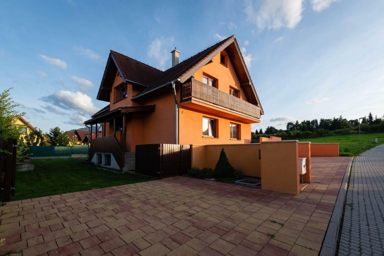 Villa Dam Liptovsky Mikulas Exterior photo